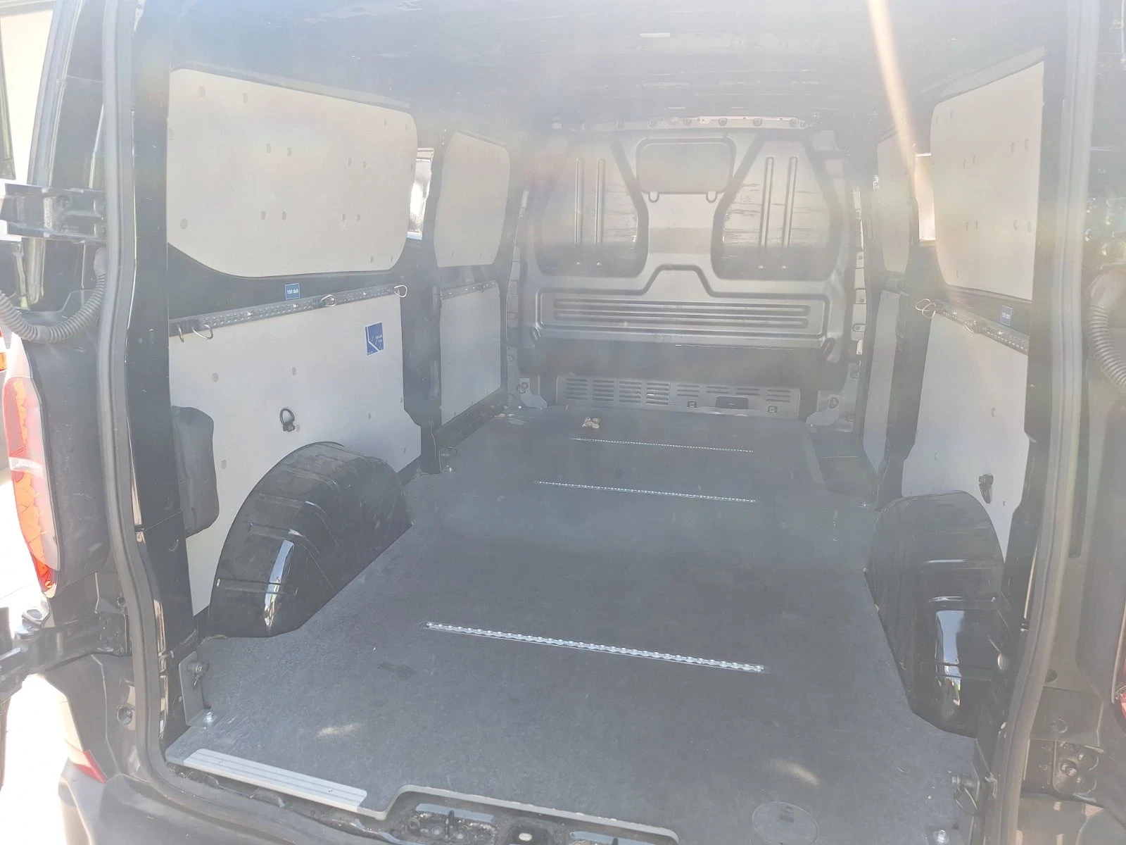 VW Transporter T7 TRANSPORTER 2025, снимка 12 - Бусове и автобуси - 55729290