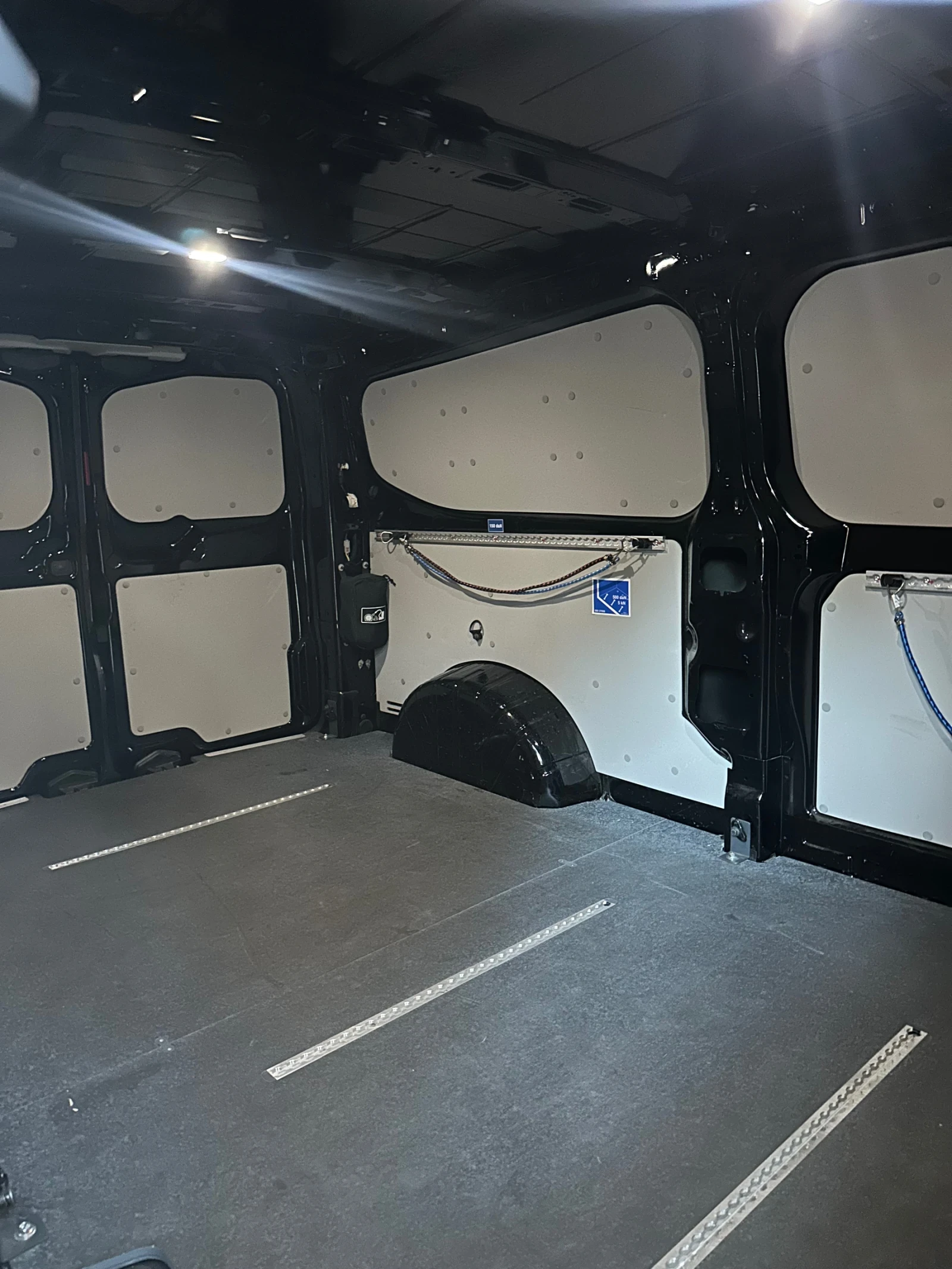 VW Transporter T7 TRANSPORTER 2025, снимка 5 - Бусове и автобуси - 55729290