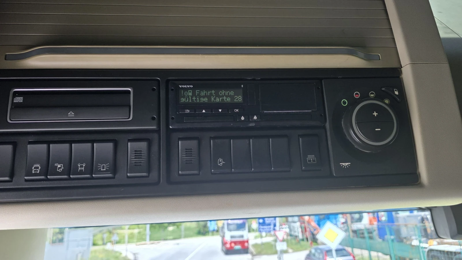 Volvo Fh 500 EURO 6 Ретардер, снимка 8 - Камиони - 54778185