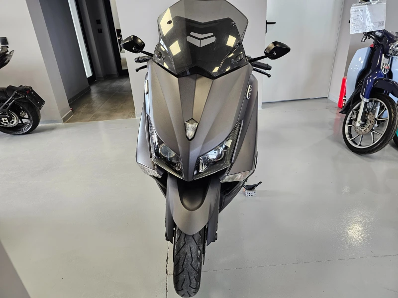 Yamaha T-max 530ie, Akrapovic, Xenon, Rizoma!, снимка 8 - Мотоциклети и мототехника - 48849714