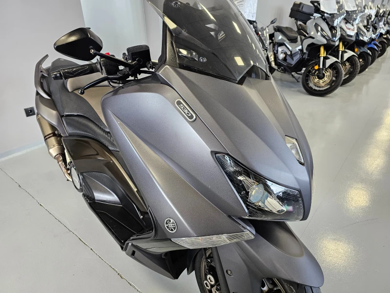 Yamaha T-max 530ie, Akrapovic, Xenon, Rizoma!, снимка 10 - Мотоциклети и мототехника - 48849714