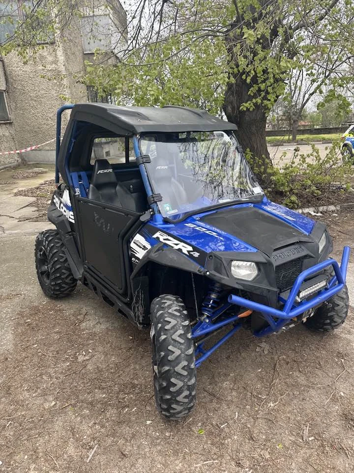 Polaris RZR 800s 4x4 - изображение 3