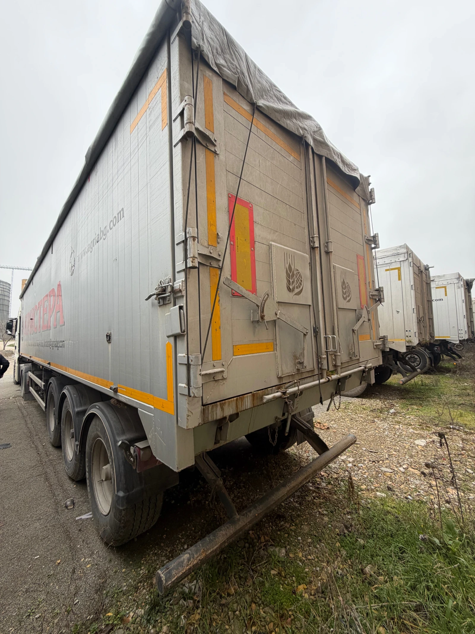 За камион Други MEGA 53 КУБИКА ТОП СЪСТОЯНИЕ, снимка 3 - Ремаркета - 53604513