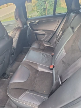 Volvo V60 D4, снимка 2