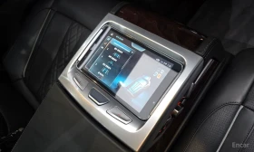 BMW 750 XDRIVE* BOWER* WILKINS* ОБДУХВАНЕ* ДИСТРОНИК* ХЕДЪ, снимка 15