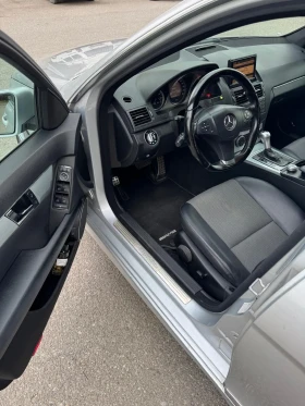 Mercedes-Benz C 220 - 12700 лв. - 58613940 6