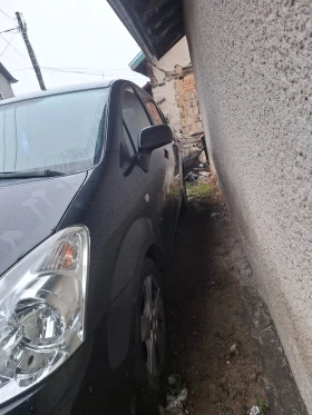 Toyota Corolla verso, снимка 11