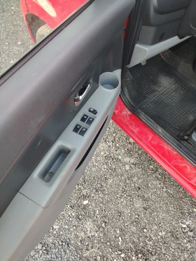 Daihatsu Sirion Benzin - 950 € / 1858.04 лв. - 26678212 7