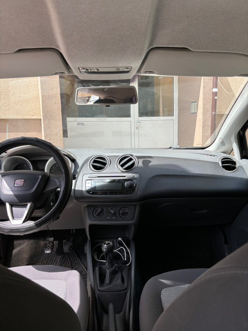 Seat Ibiza 1.6 TDI, снимка 8 - Автомобили и джипове - 46318816