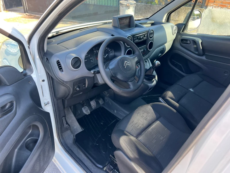 Citroen Berlingo 1.6 HDI, снимка 7 - Автомобили и джипове - 47927323