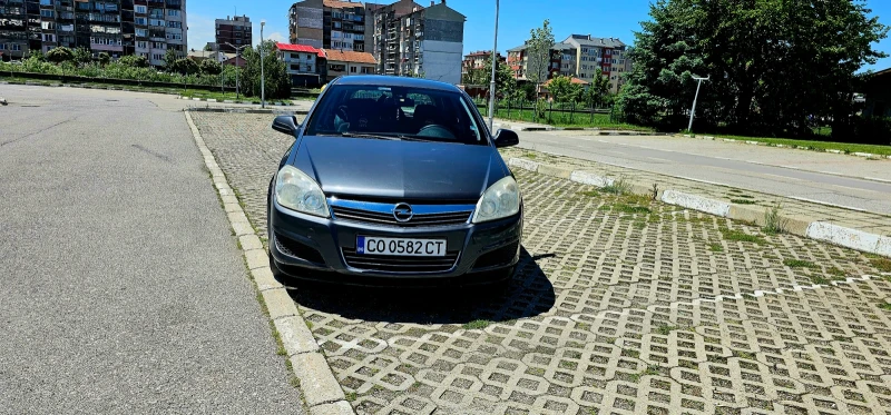 Opel Astra, снимка 2 - Автомобили и джипове - 48033856