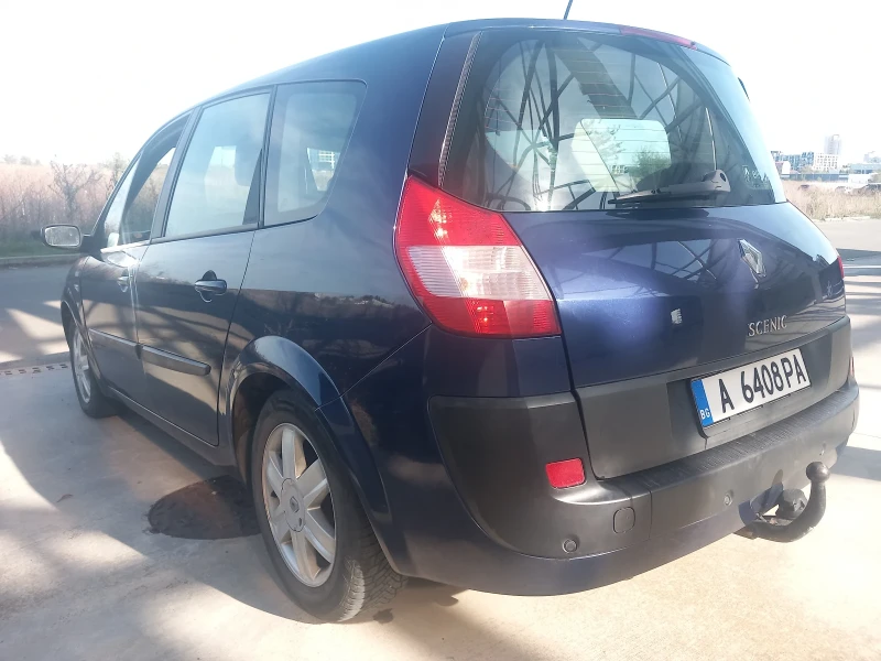 Renault Grand scenic 2.0, снимка 7 - Автомобили и джипове - 48789533