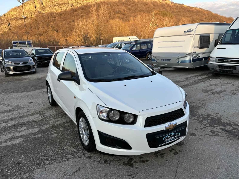 Chevrolet Aveo 1.2 i КАТО НОВА, снимка 1 - Автомобили и джипове - 48827318