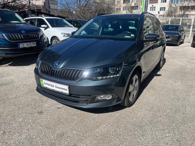 Skoda Fabia 1.0 MPI, снимка 1 - Автомобили и джипове - 49574341