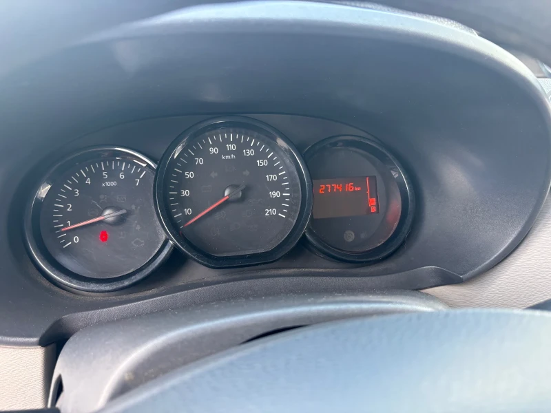 Dacia Dokker 1.5 dci, снимка 10 - Автомобили и джипове - 51266852