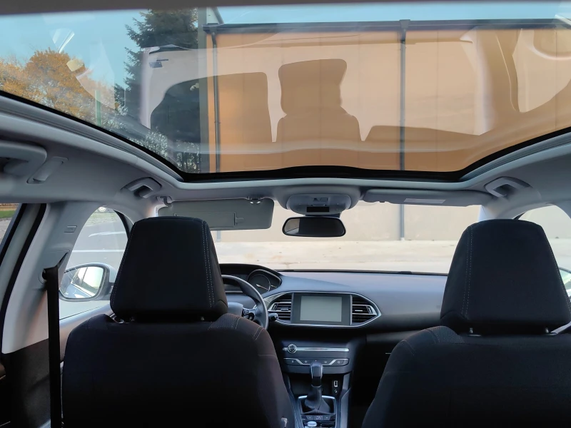 Peugeot 308 ALLURE/PANO/AUTO/FULL LED, снимка 10 - Автомобили и джипове - 52568187