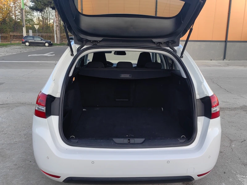 Peugeot 308 ALLURE/PANO/AUTO/FULL LED, снимка 7 - Автомобили и джипове - 52568187