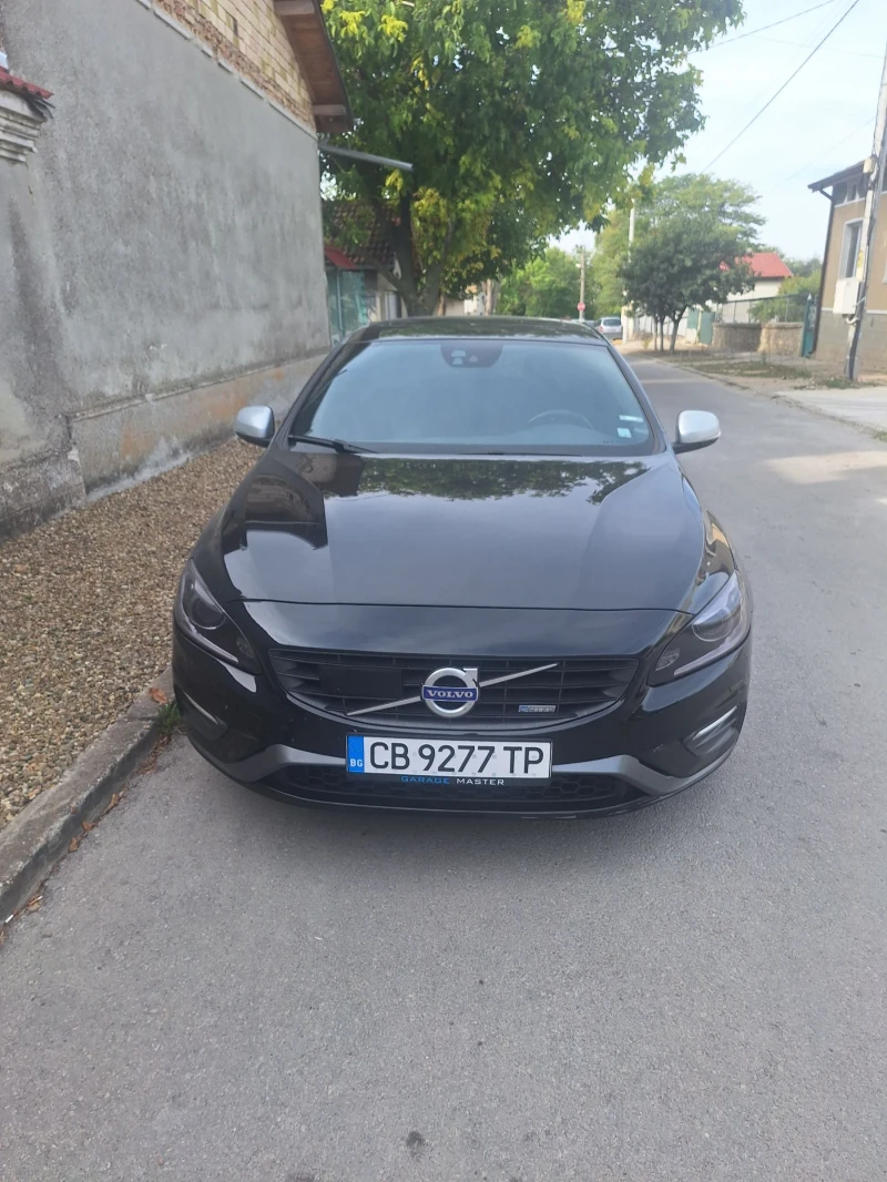 Volvo V60 D4, снимка 13 - Автомобили и джипове - 53132360