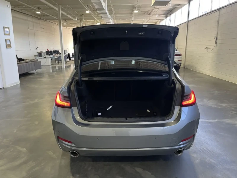 BMW 330 Premium Package * CARFAX* ОПЦИЯ ЗА ФИНАНСИРАНЕ* , снимка 7 - Автомобили и джипове - 53210689