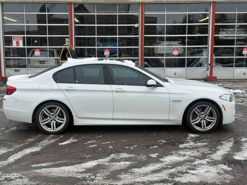 BMW 535 535d xDrive  CARFAX, снимка 3 - Автомобили и джипове - 53534806