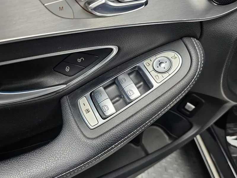 Mercedes-Benz C 220 C 220 D Avantgarde W205, снимка 17 - Автомобили и джипове - 55601319