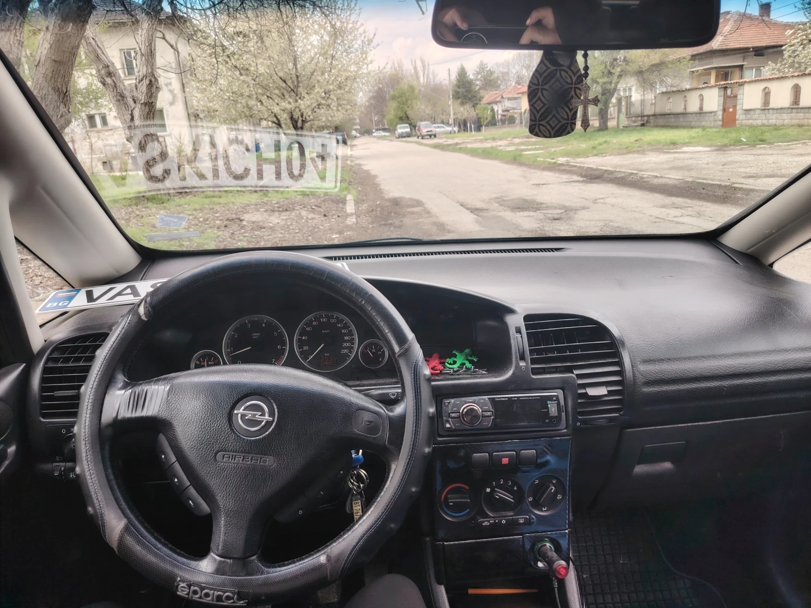 Opel Zafira  - изображение 5