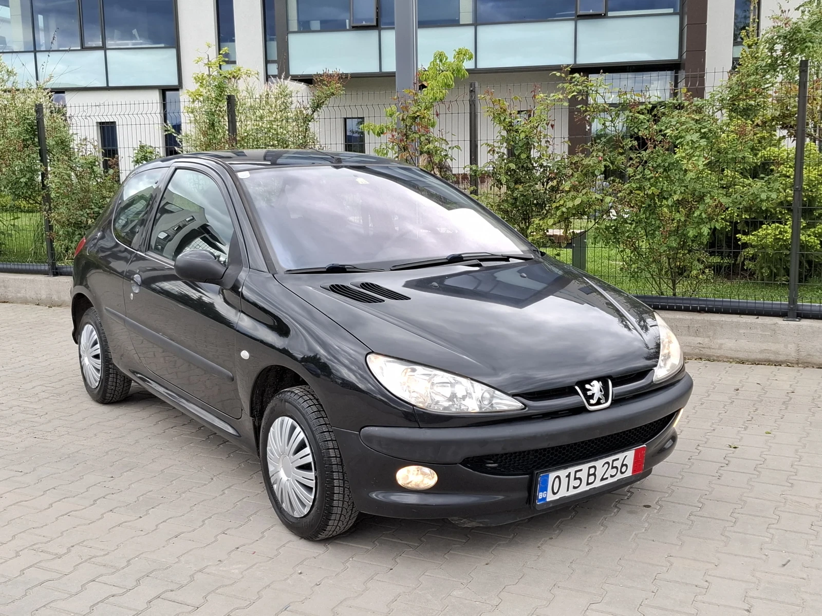 Peugeot 206 1.4i* (75кс)* * FACELIFT* * НОВ ВНОС* *  - изображение 2