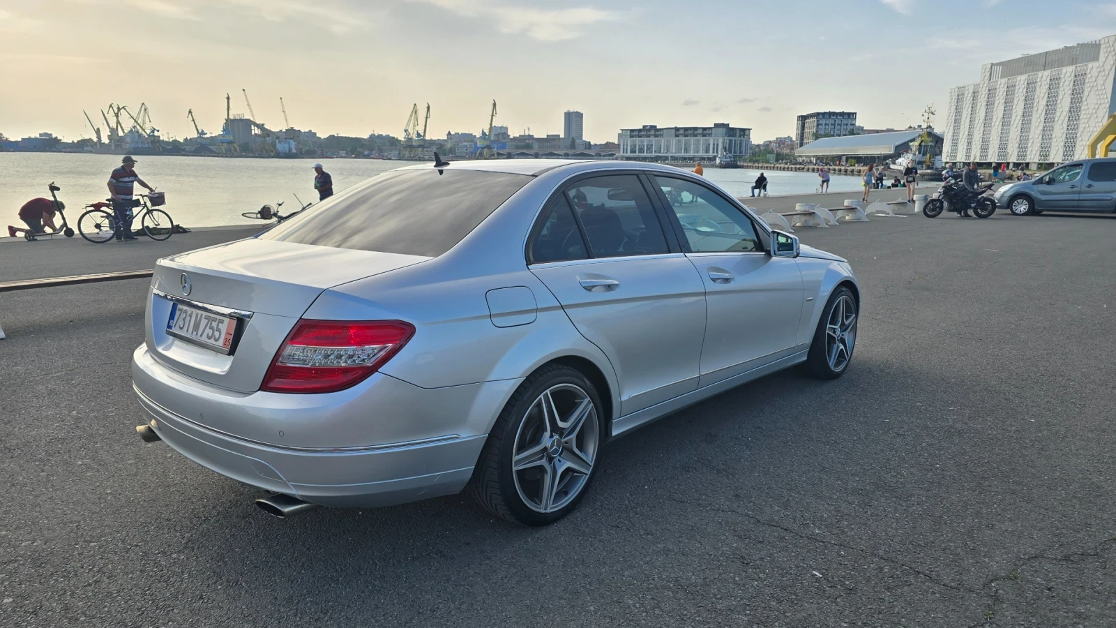 Mercedes-Benz C 320 CDI - изображение 7
