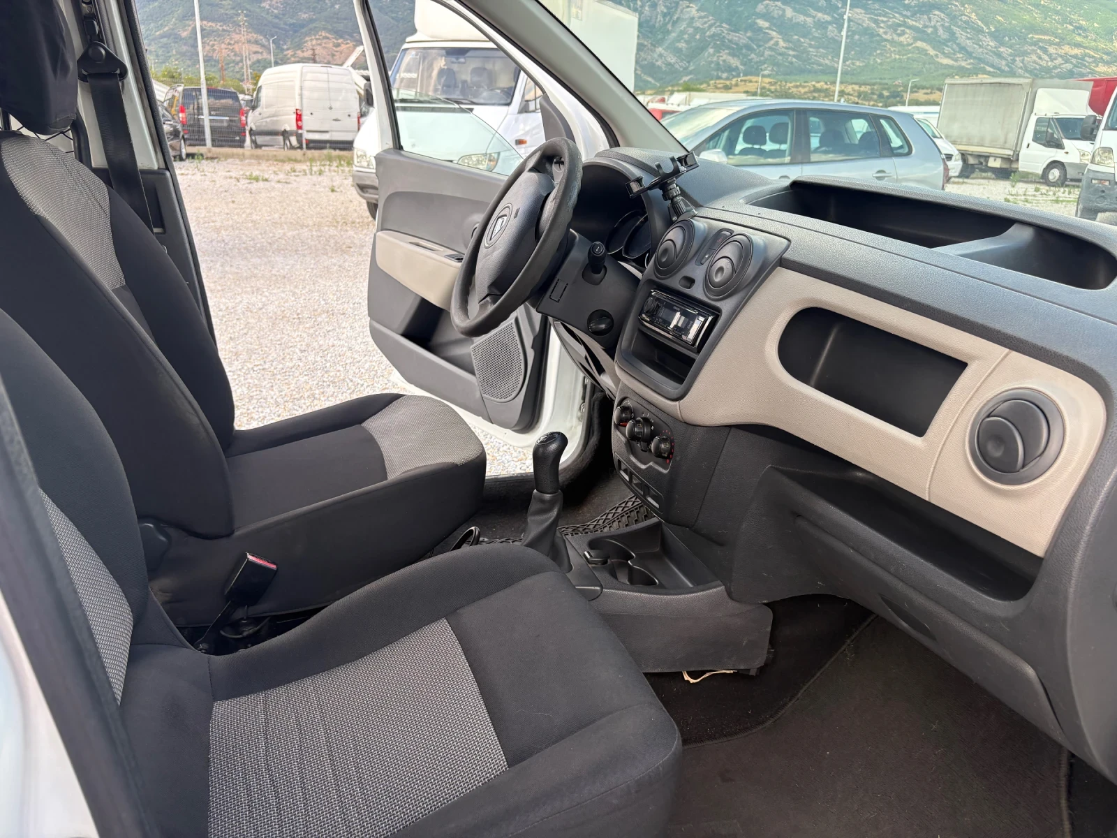 Dacia Dokker 1.5 dci - изображение 8