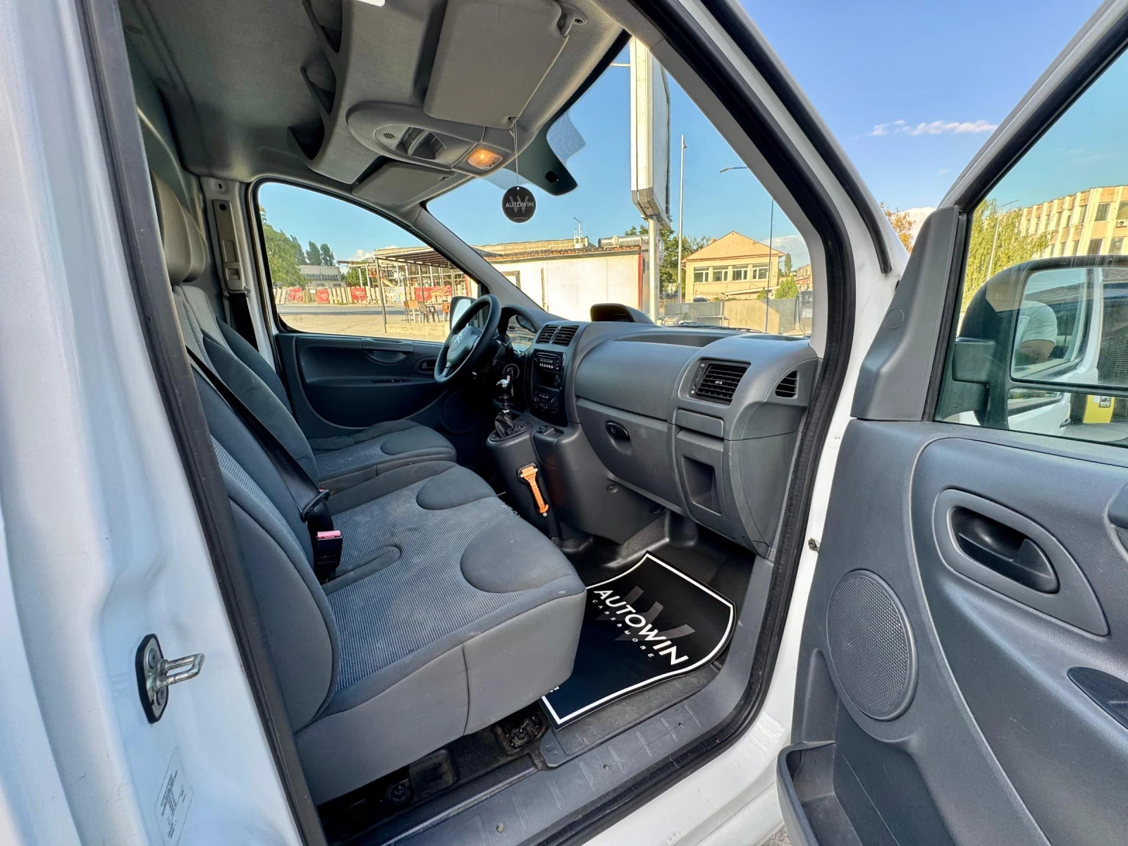 Citroen Jumpy 2.0 HDI L1H1 - изображение 10