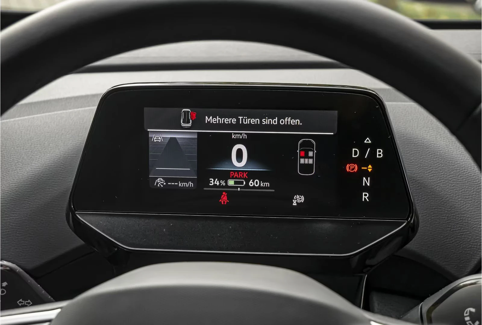 VW ID.4 PURE/170HP/ACC/CARPLAY/BSA/KLESS/360/L.ASS/958f - изображение 9