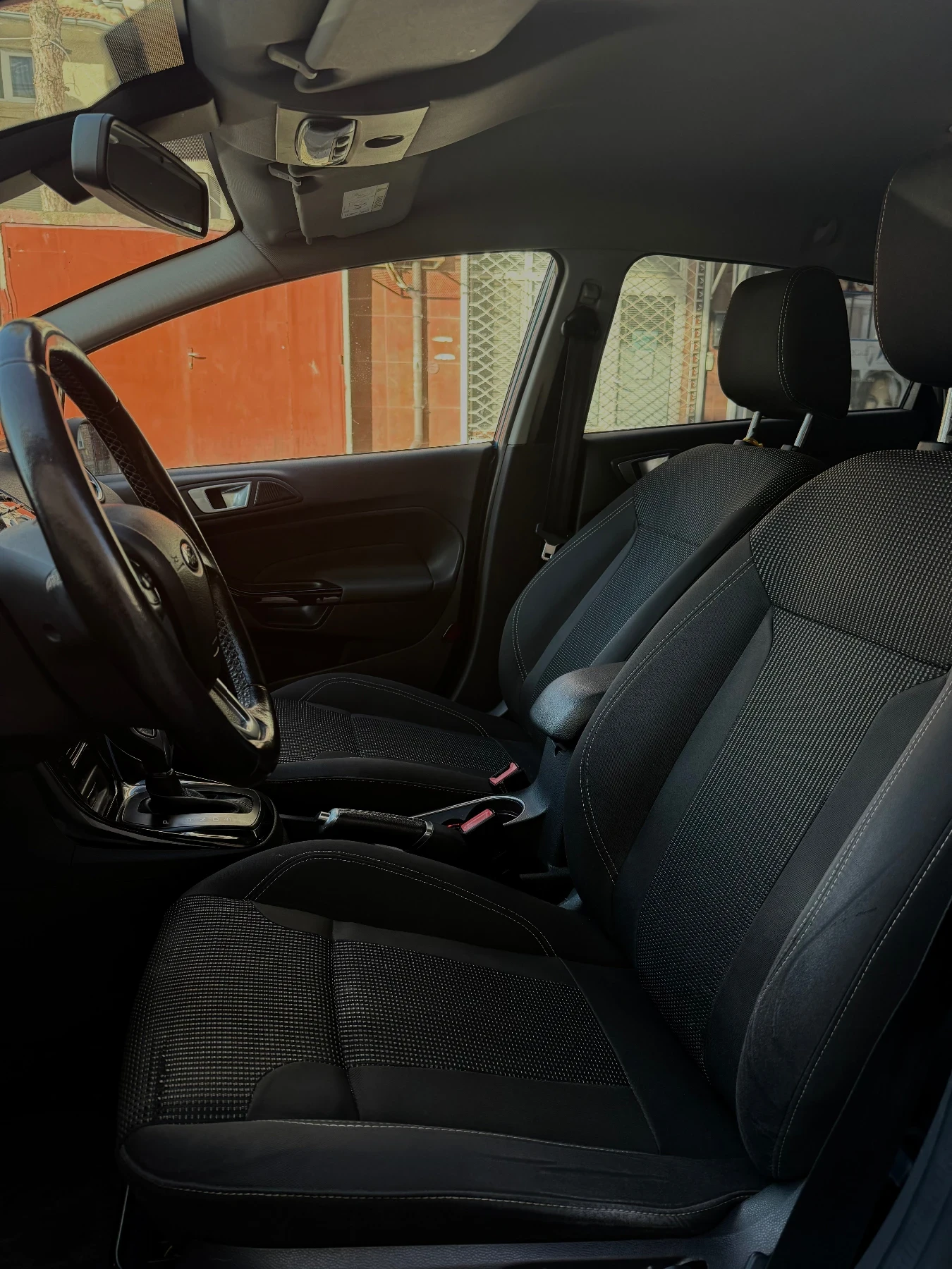 Ford Fiesta Titanium - изображение 7