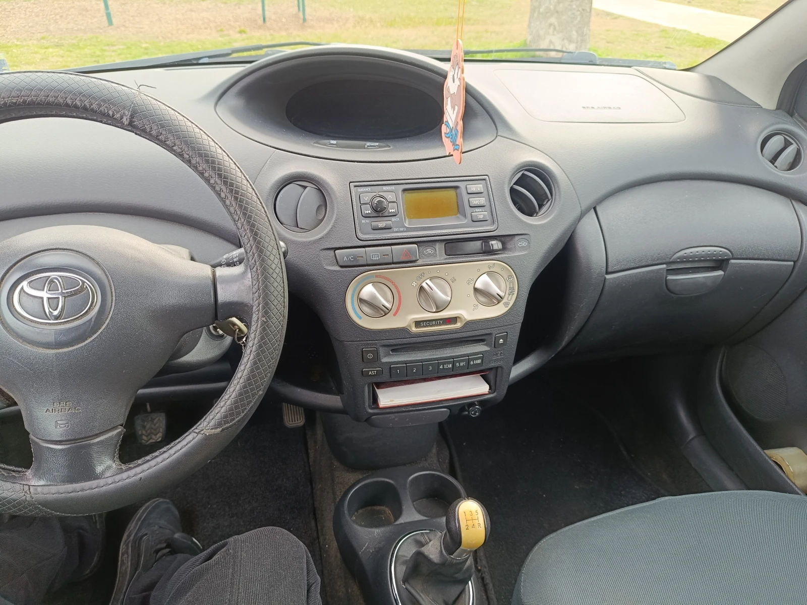 Toyota Yaris, снимка 6 - Автомобили и джипове - 53988681