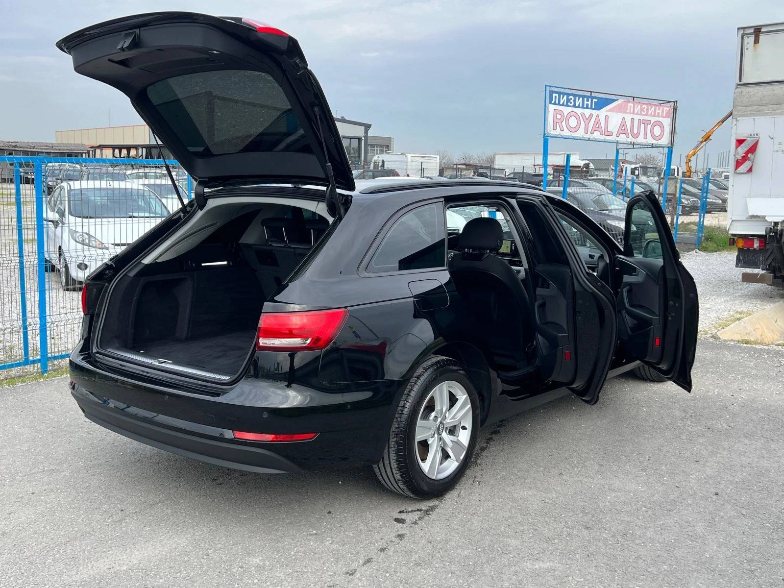 Audi A4 ЛИЗИНГ-АВТОМАТИК-НАВИГАЦИЯ-ТОП, снимка 13 - Автомобили и джипове - 54208058