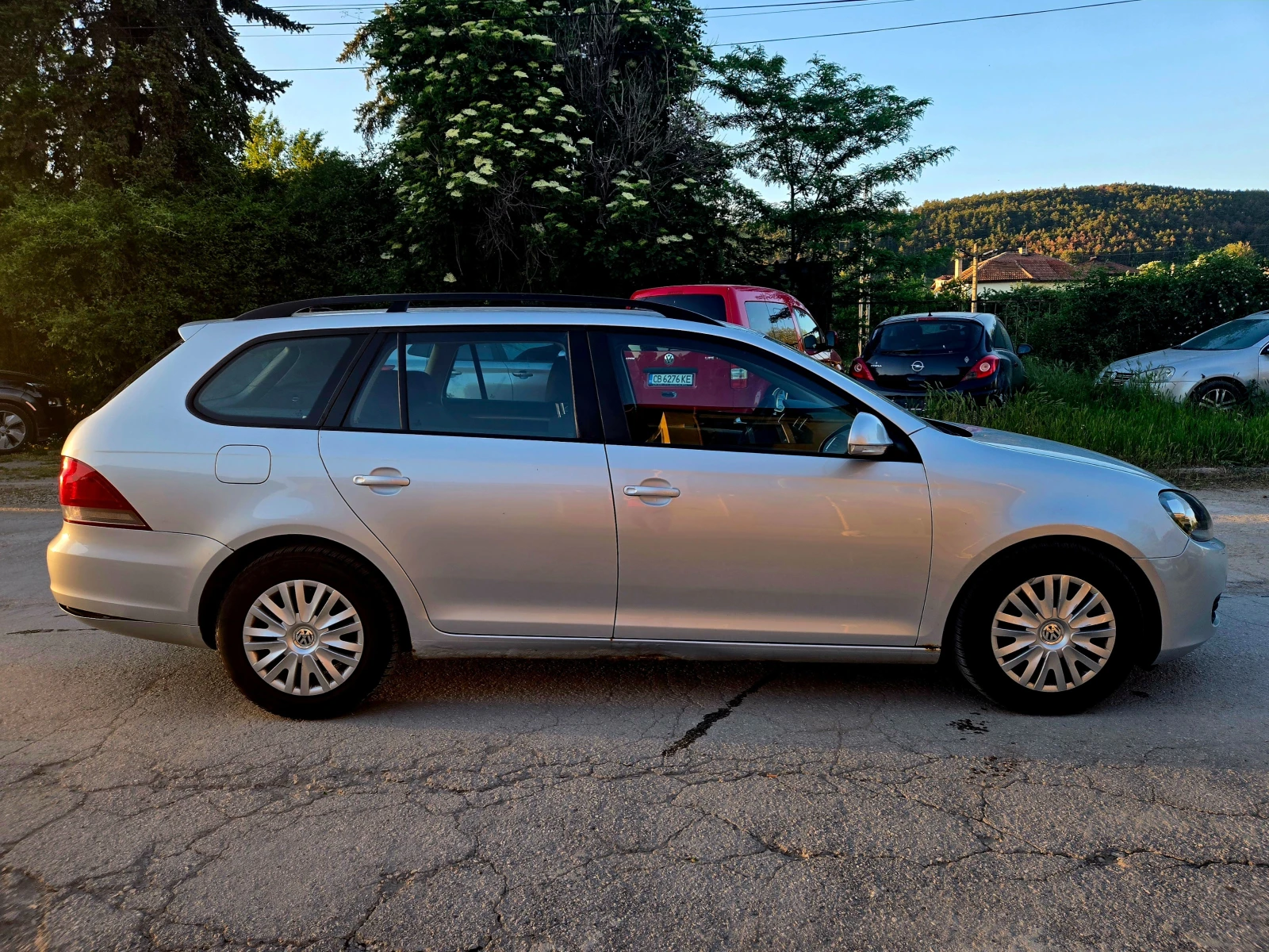 VW Golf TDI Клима 1-Собственик Евро 5, снимка 6 - Автомобили и джипове - 54481440