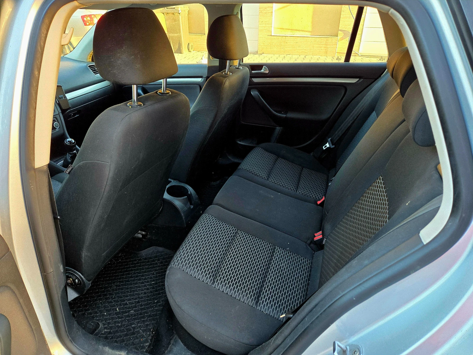 VW Golf TDI Клима 1-Собственик Евро 5, снимка 9 - Автомобили и джипове - 54481440