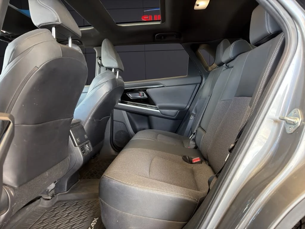 Toyota bZ4X ELECTRIC/XLE/AWD/KAMEPA/LANE ASSIST  | Mobile.bg � ����������� 11