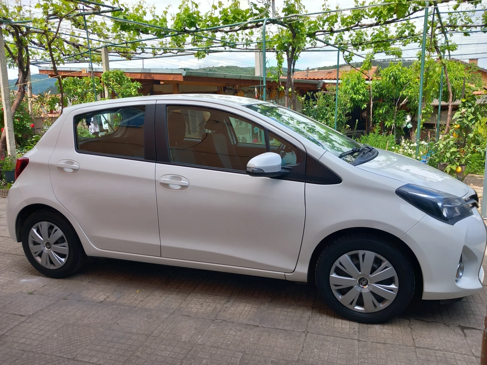 Toyota Yaris 1.5hibrid | Mobile.bg � ����������� 4