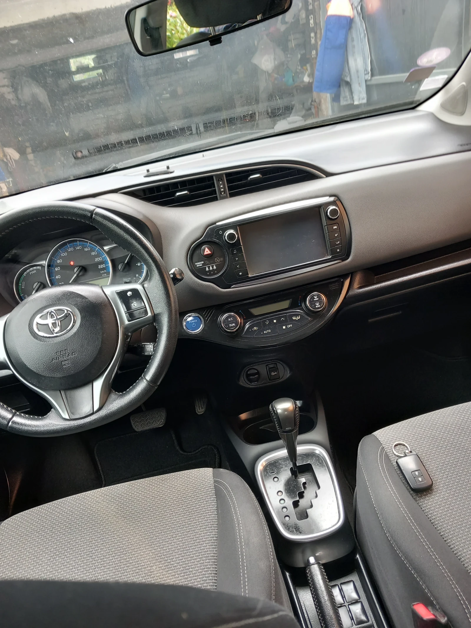 Toyota Yaris 1.5hibrid | Mobile.bg � ����������� 9