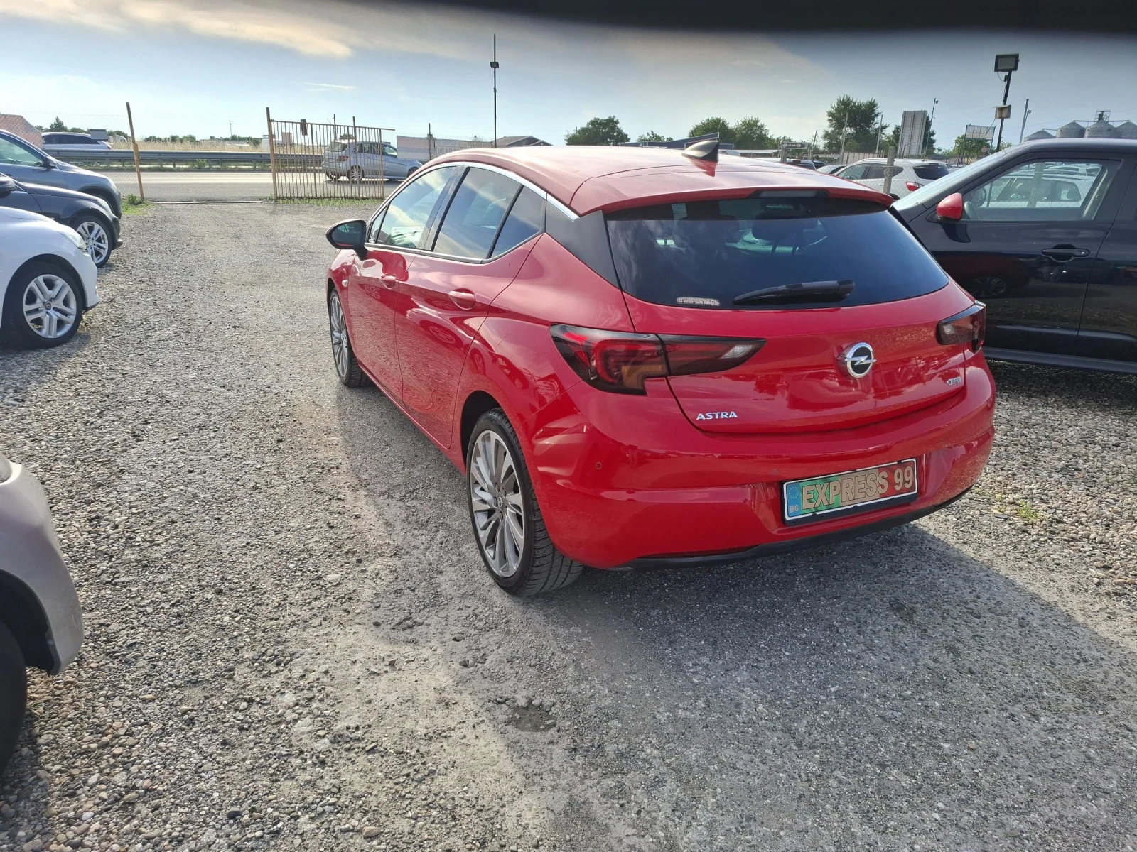 Opel Astra 1.6 CDTI, снимка 3 - Автомобили и джипове - 54856433
