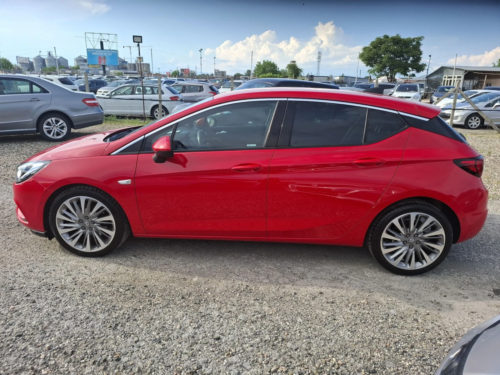 Opel Astra 1.6 CDTI, снимка 6 - Автомобили и джипове - 54856433