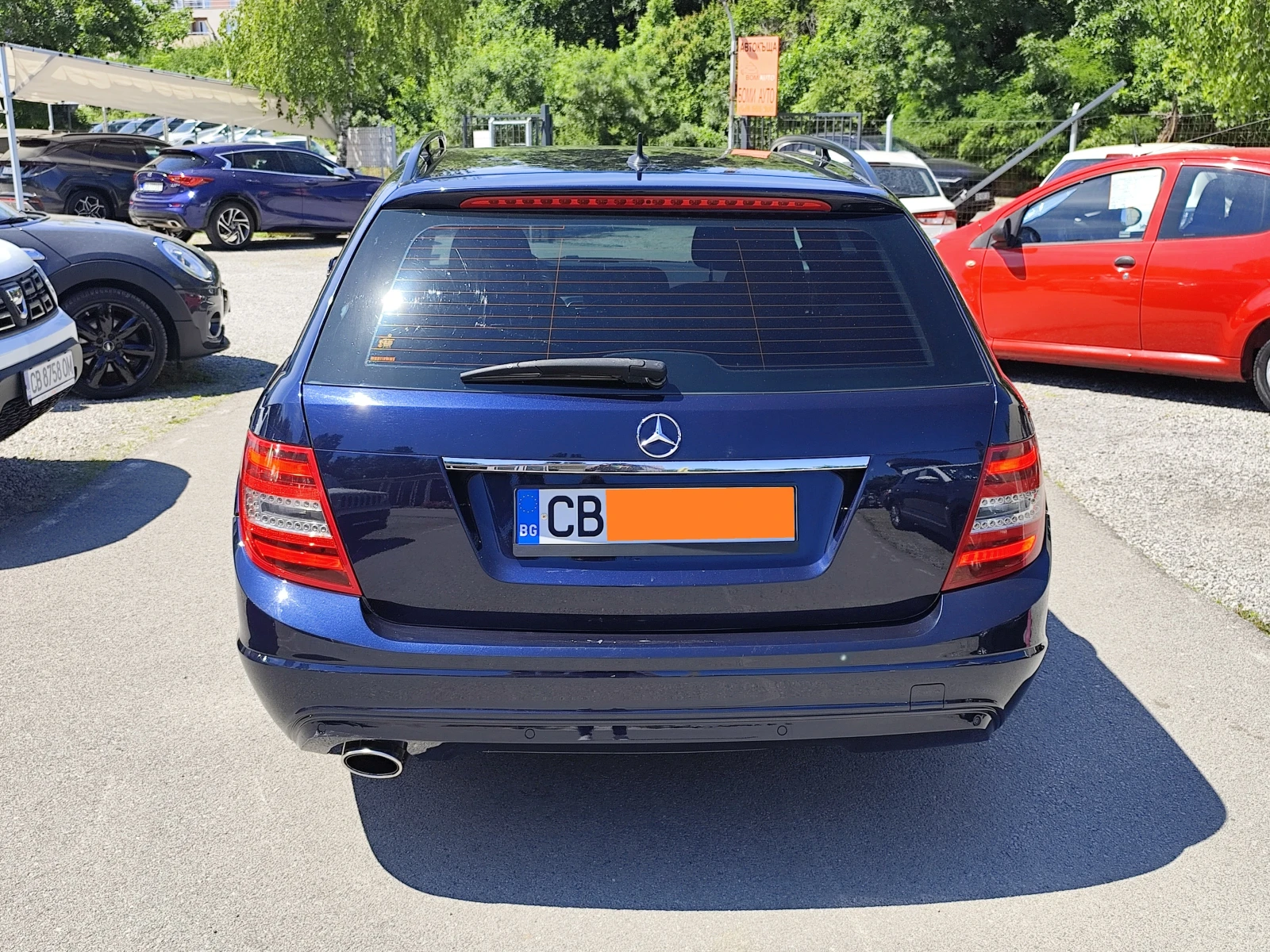 Mercedes-Benz C 220 2.2CDi* АВТОМАТИК* LED/XENON* CAMERA* NAVI* , снимка 5 - Автомобили и джипове - 54924221
