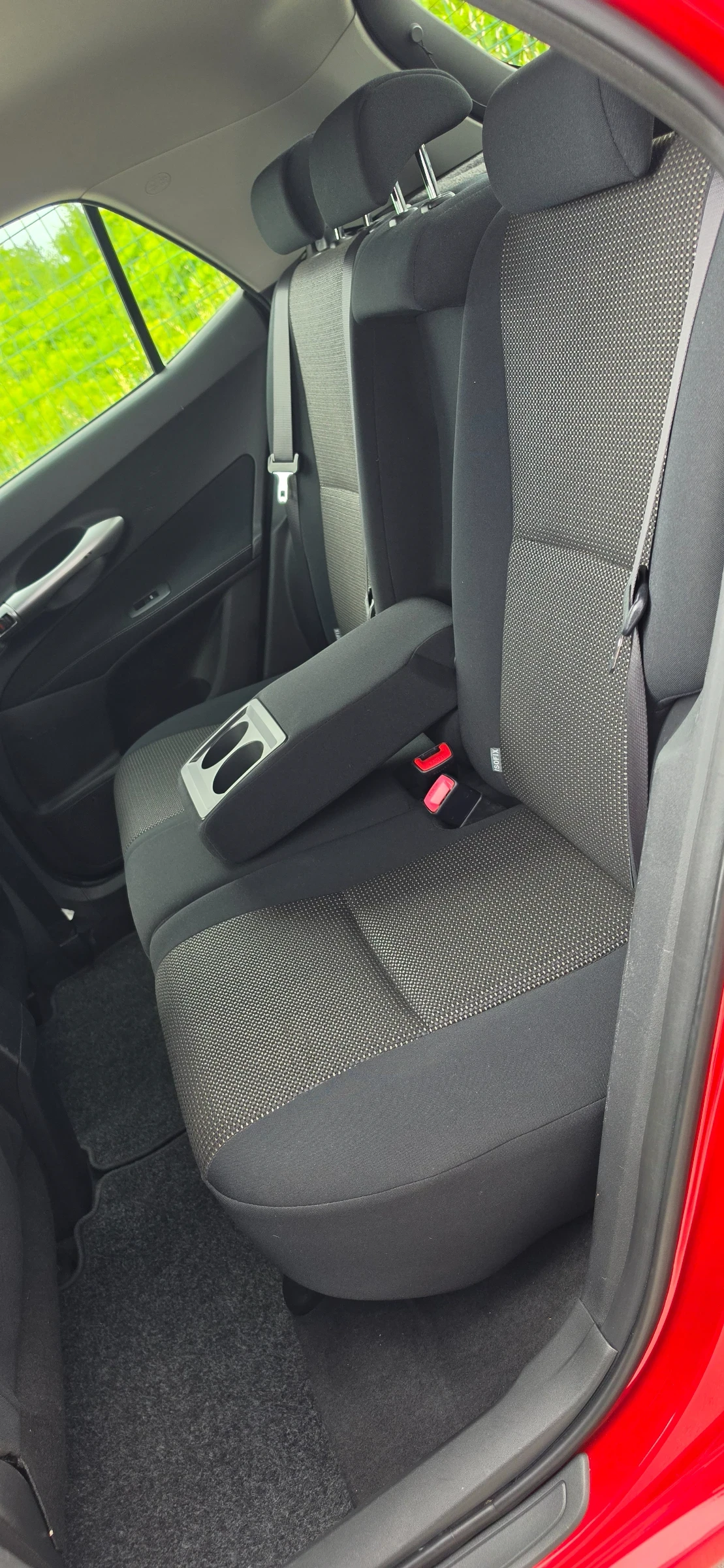 Toyota Auris 1.6 бензин, безключово, камера, снимка 9 - Автомобили и джипове - 55138601