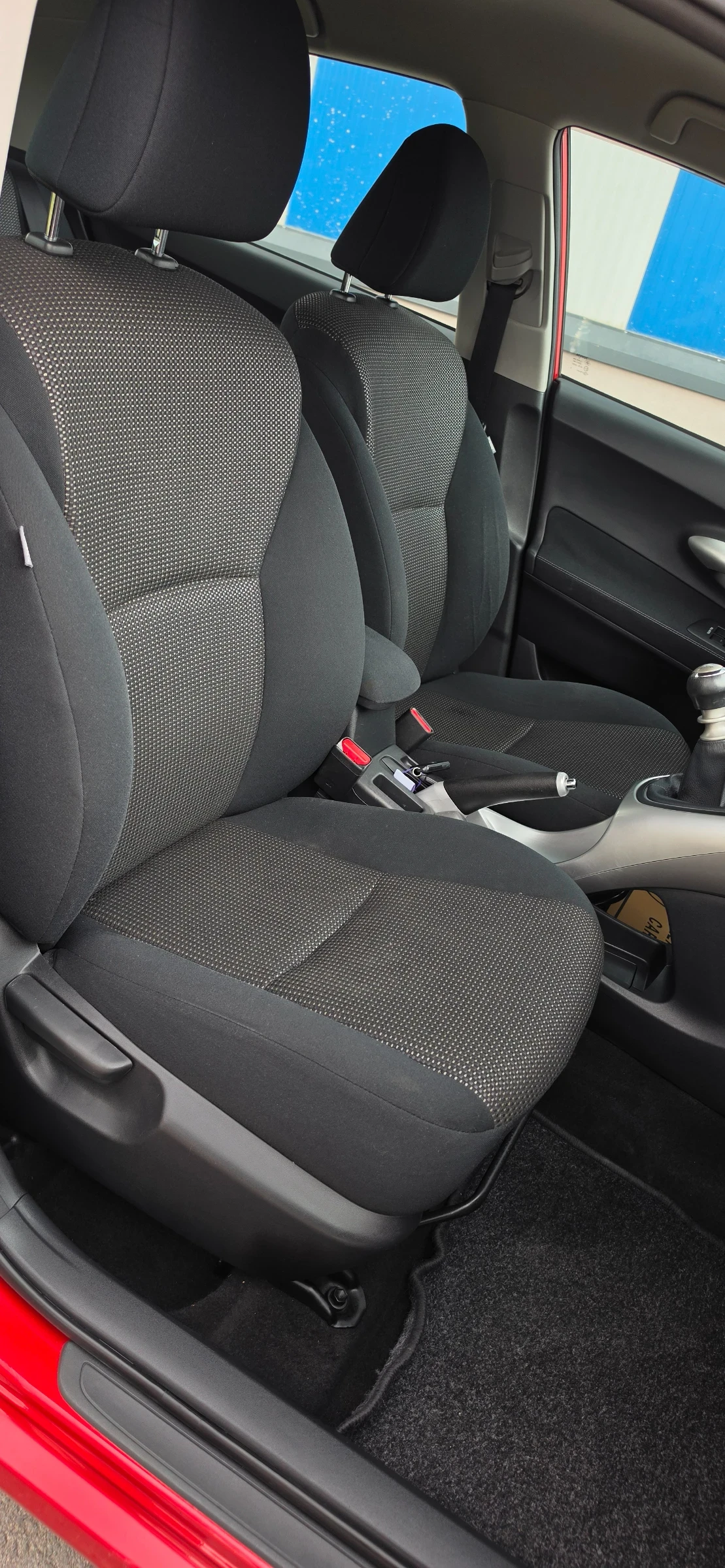 Toyota Auris 1.6 бензин, безключово, камера, снимка 7 - Автомобили и джипове - 55138601