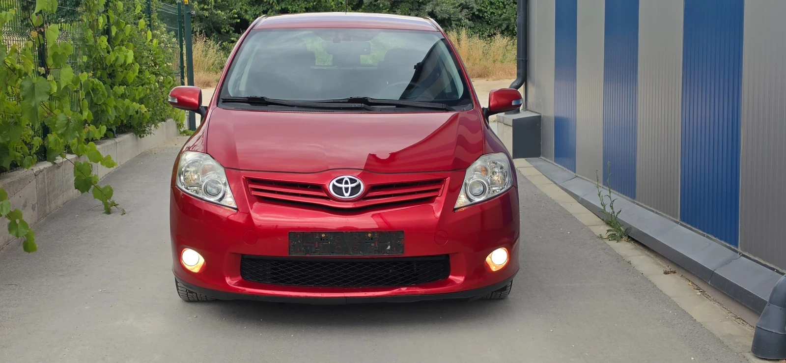 Toyota Auris 1.6 бензин, безключово, камера, снимка 13 - Автомобили и джипове - 55138601