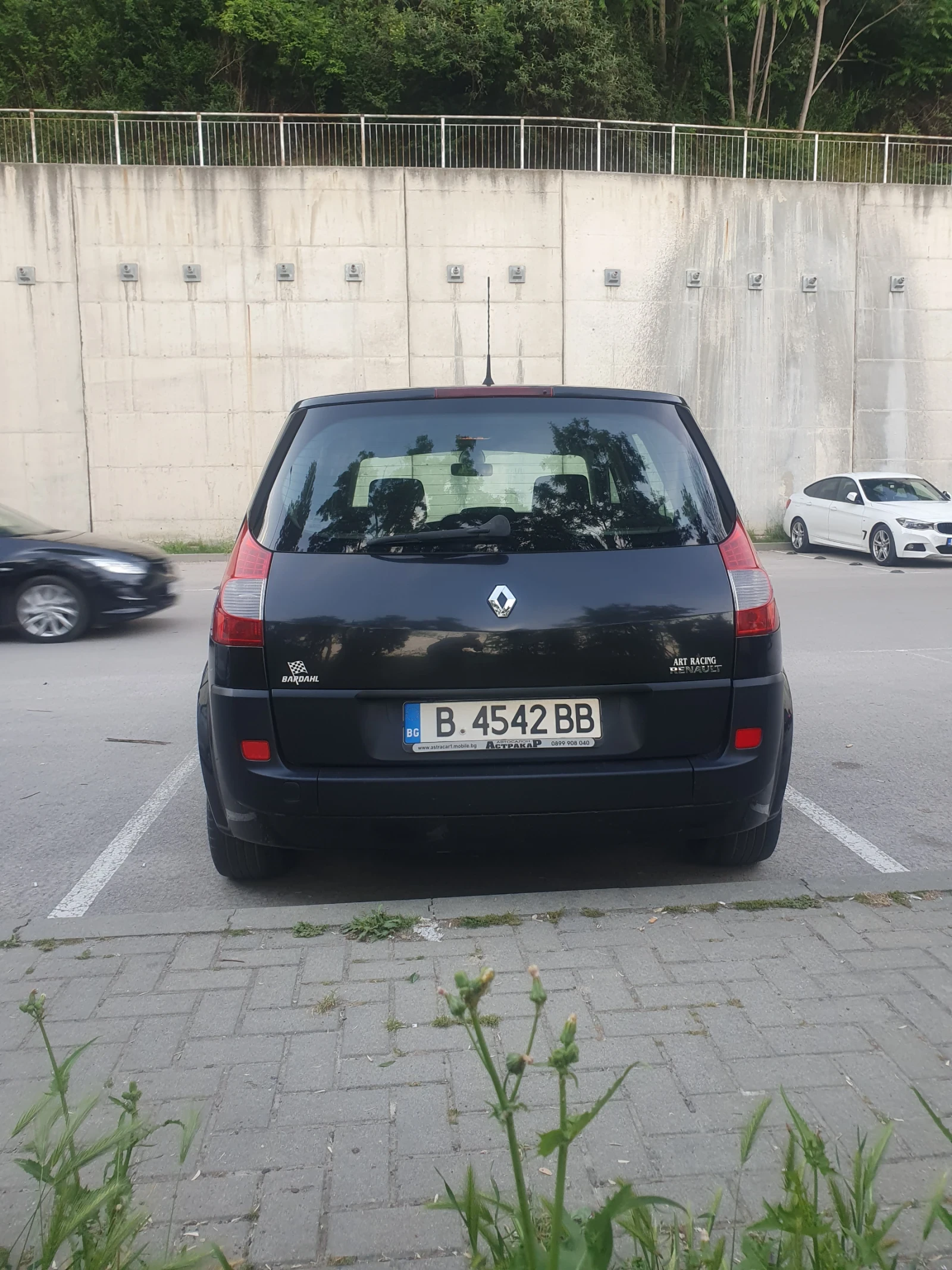 Renault Scenic, снимка 6 - Автомобили и джипове - 56192737