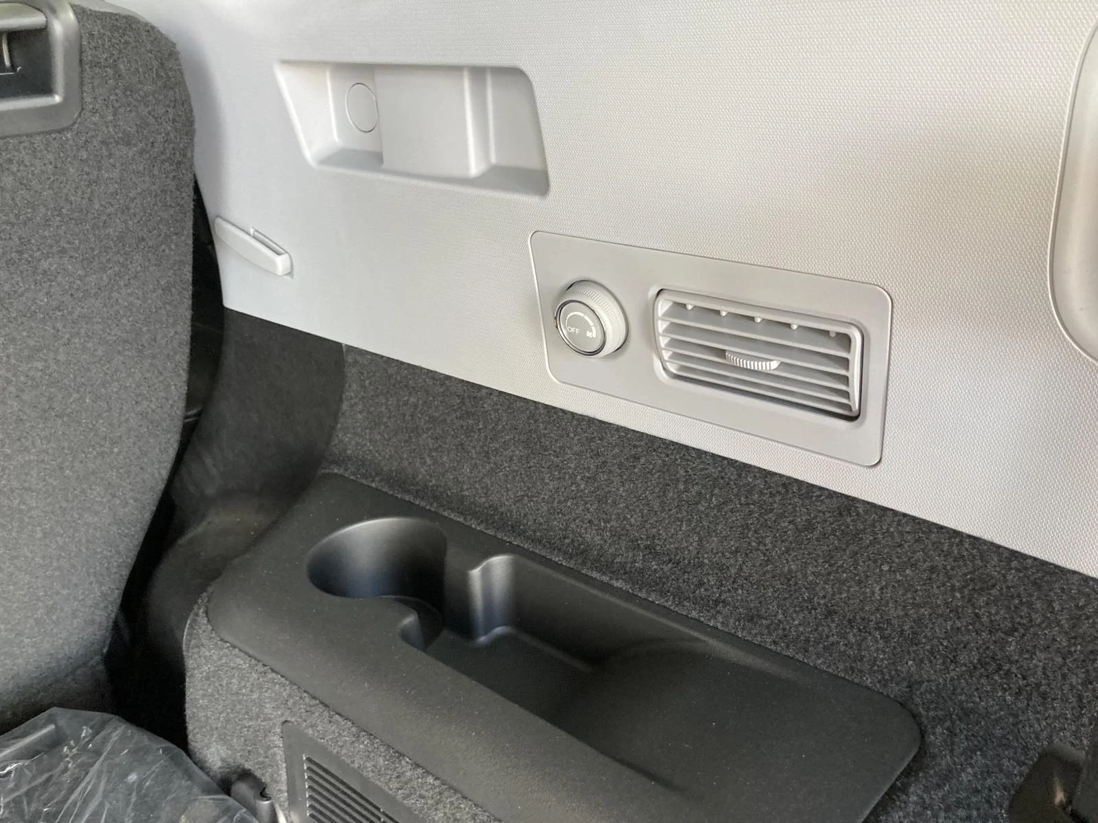 EBRO s800 ICE Luxury, снимка 16 - Автомобили и джипове - 56193363