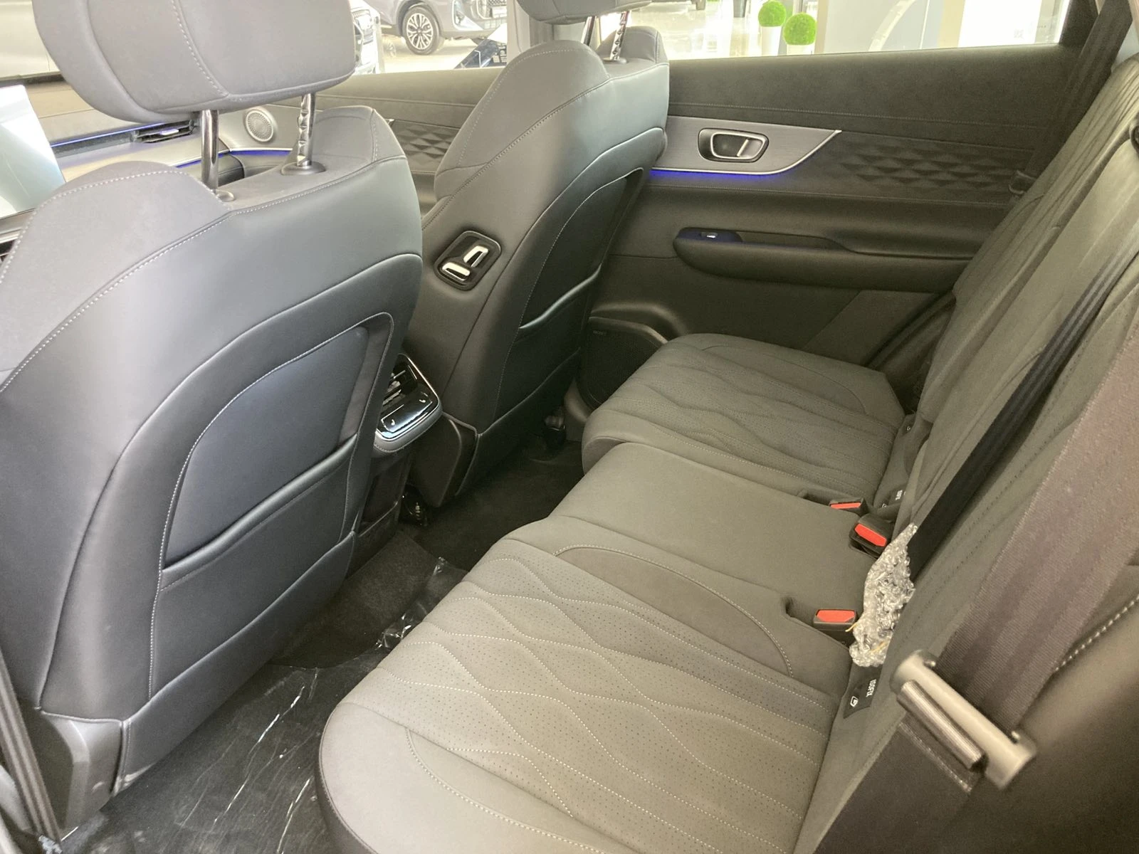EBRO s800 ICE Luxury, снимка 13 - Автомобили и джипове - 56193363