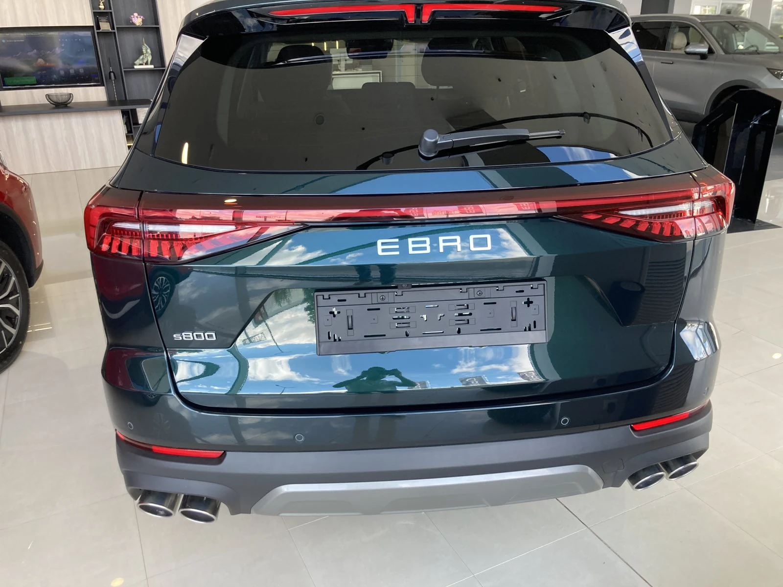 EBRO s800 ICE Luxury, снимка 6 - Автомобили и джипове - 56193363
