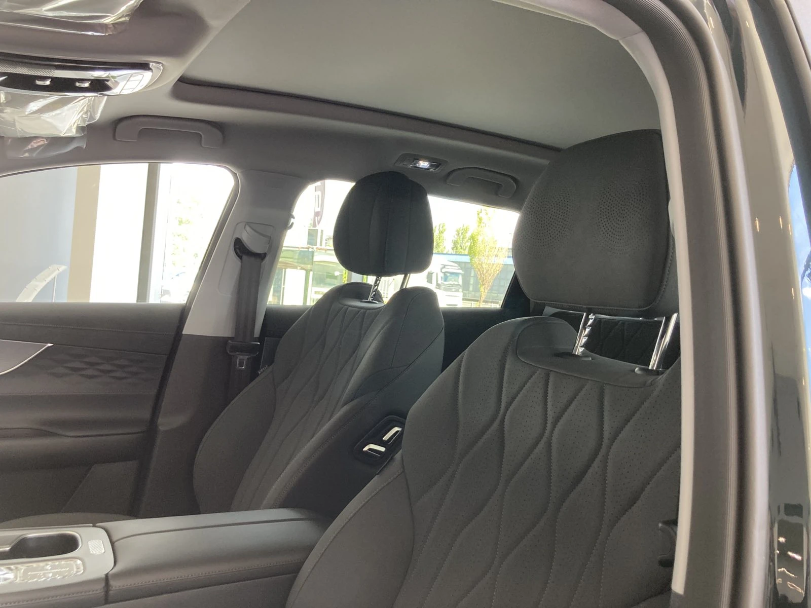 EBRO s800 ICE Luxury, снимка 10 - Автомобили и джипове - 56193363